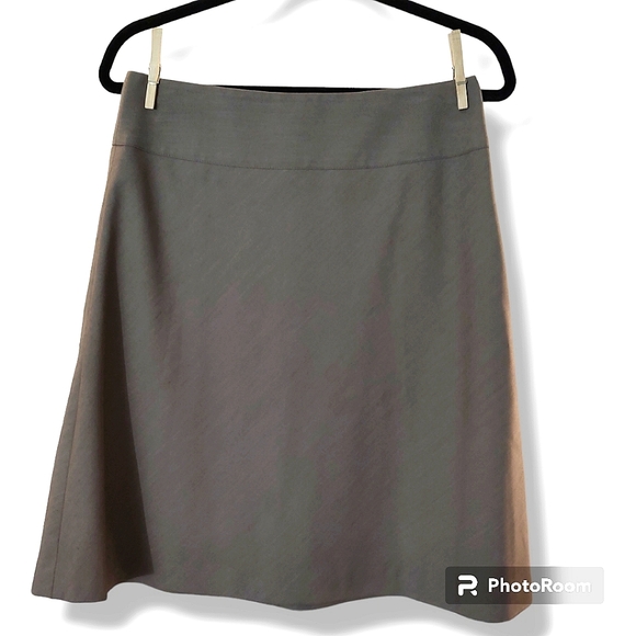 **SOLD** Express Design Studios Tan Straight Pencil Skirt Sz 4 A Line - Picture 1 of 5